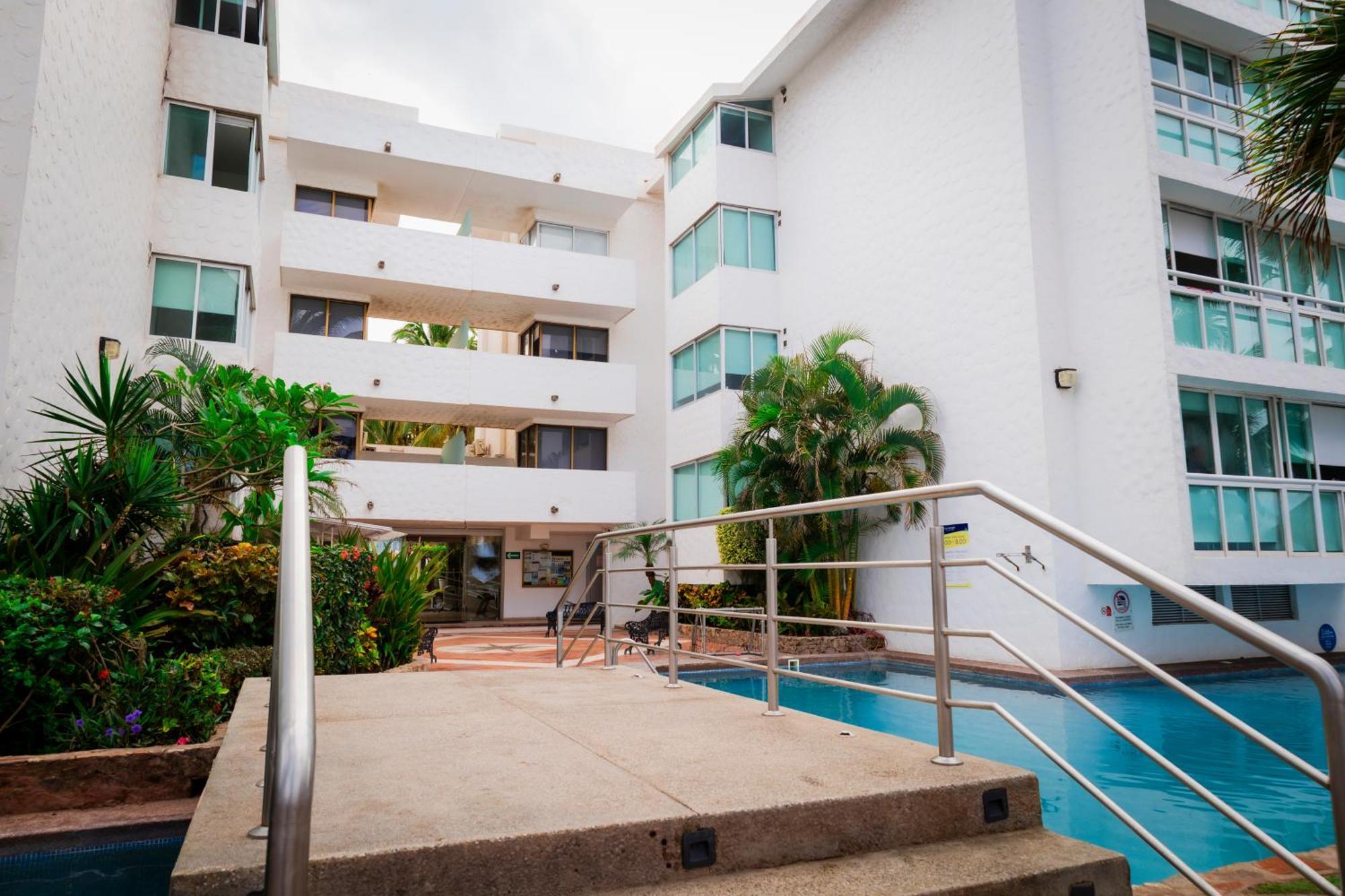 Hotel Villa Varadero Nuevo Vallarta Exteriör bild
