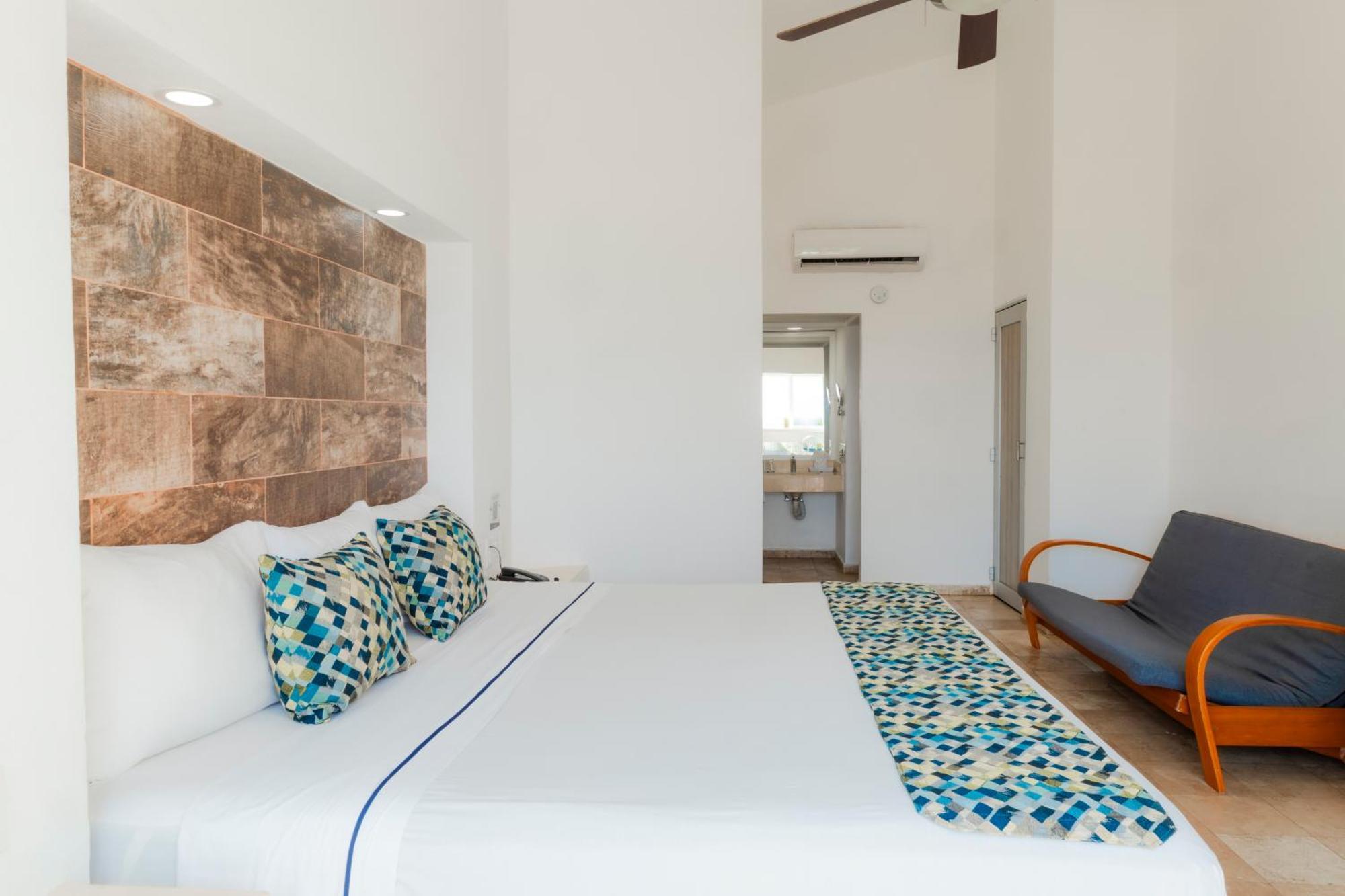 Hotel Villa Varadero Nuevo Vallarta Exteriör bild
